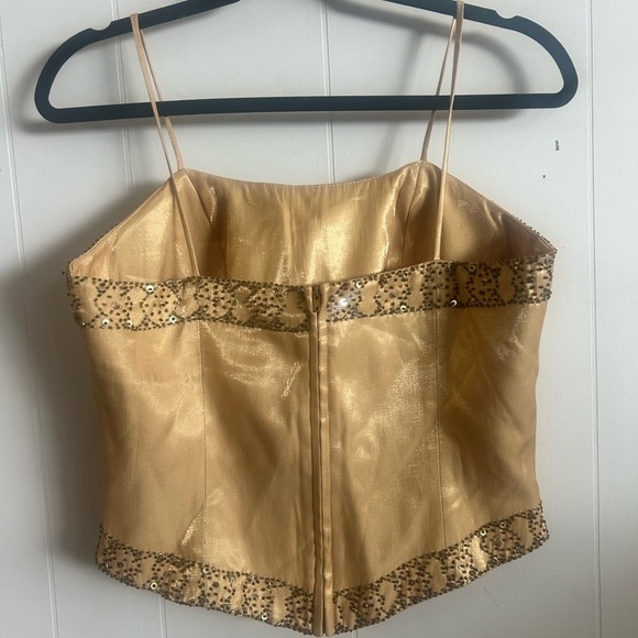 Chiffon, sz L gold sparkly beaded tank with, built in eccentuated built in bra. - Picture 8 of 14